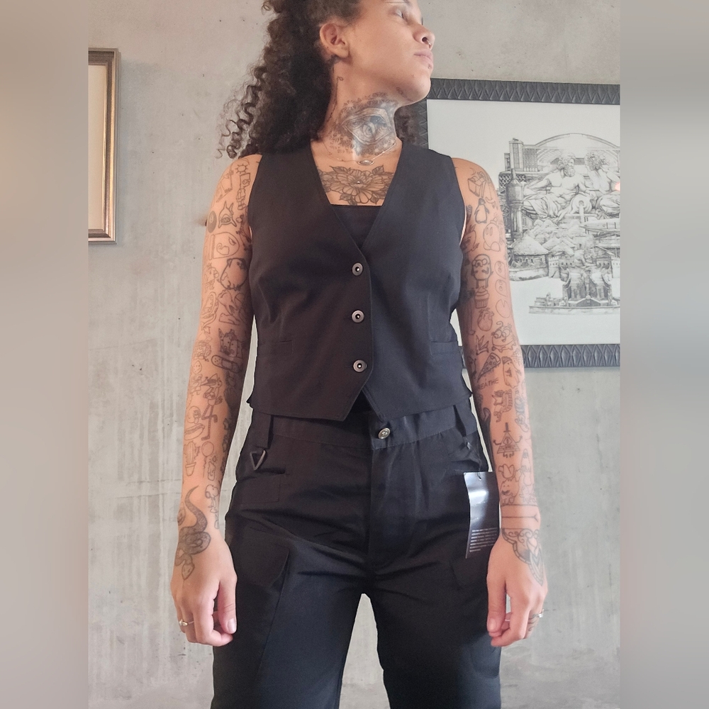Vanilia Vest Size 36 (S)